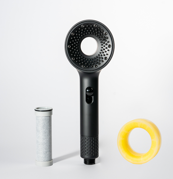 Černá filtrační sprchová hlavice Zenea s ACF filtrem a aroma kroužkem – čistší voda, ochrana pokožky a vlasů při sprchování